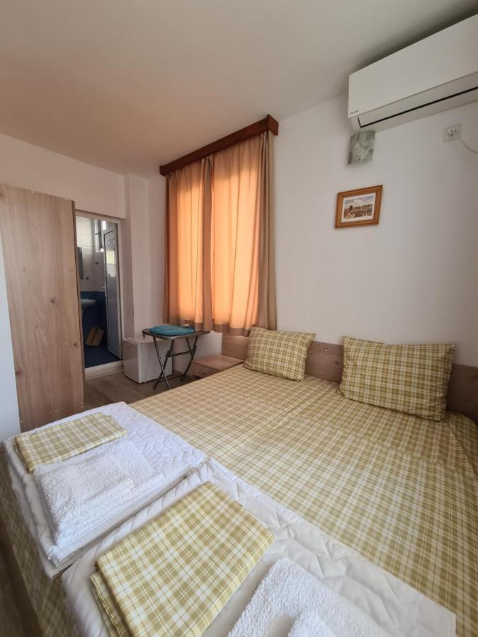 Guest Rooms Kostovi Nesebar Esterno foto