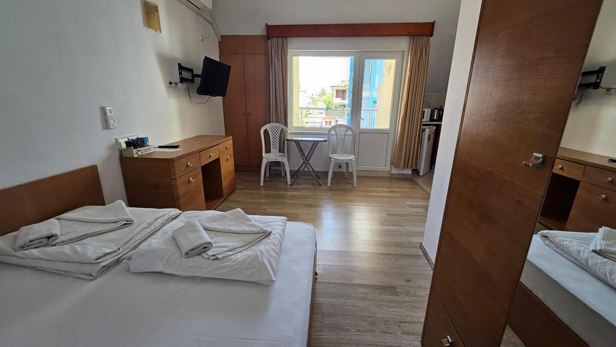 Guest Rooms Kostovi Nesebar Esterno foto